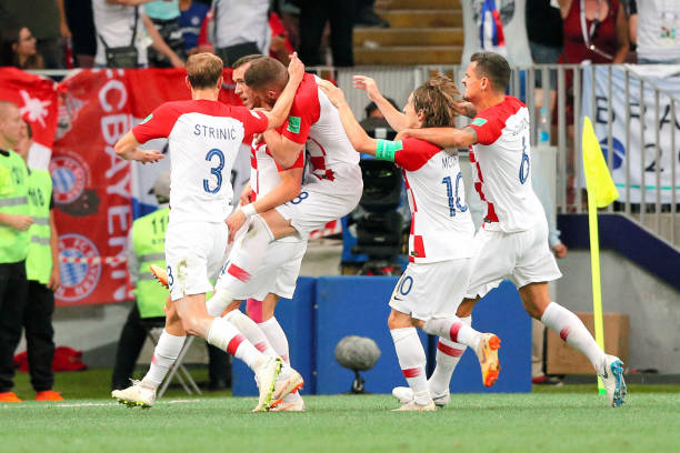 底出了什麼 底出了什麼